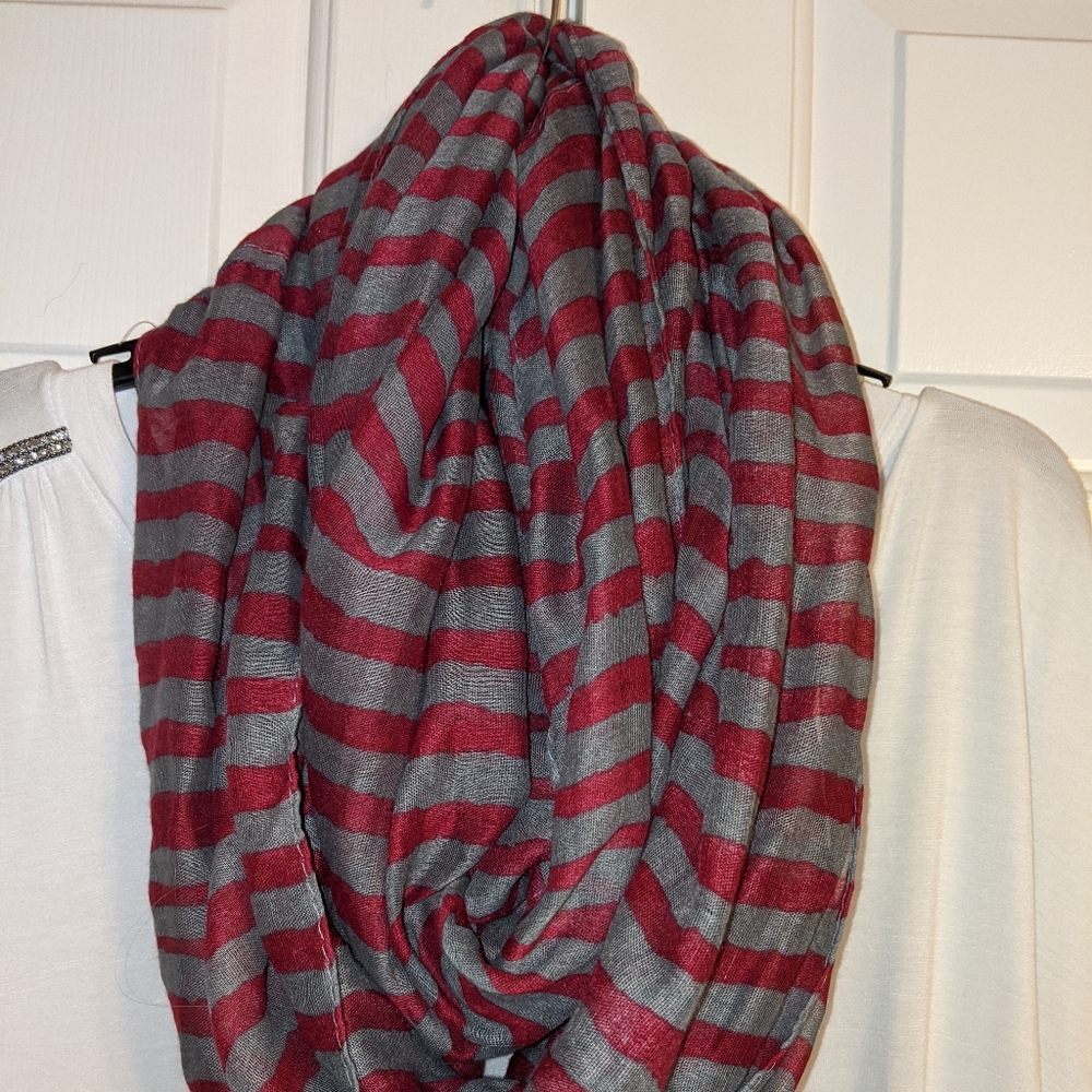 Infinity scarves - Picture 2 of 3